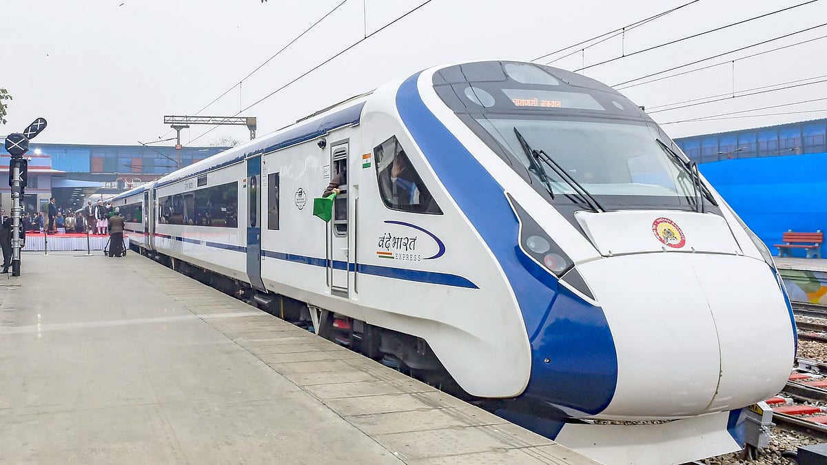 ನ.8ರಂದು ಬೆಂಗಳೂರು-ಎರ್ನಾಕುಲಂ ಸೇರಿದಂತೆ 4 ವಂದೇ ಭಾರತ್ ರೈಲುಗಳಿಗೆ ಮೋದಿ ಚಾಲನೆ