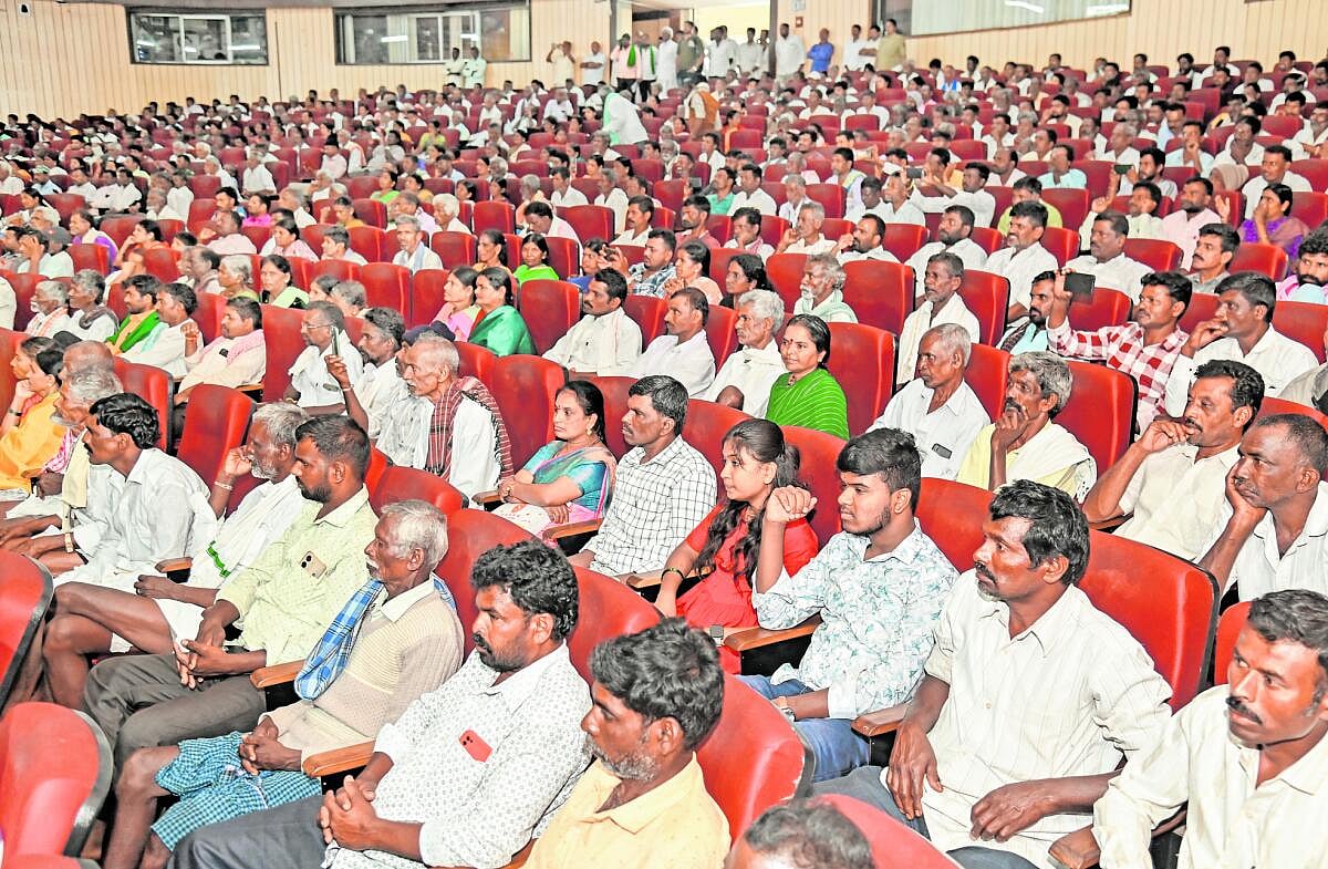 ಜೀತ ವಿಮುಕ್ತಿ ಕಾರ್ಮಿಕರ ರಾಜ್ಯ ಮಟ್ಟದ ಸಮಾವೇಶ: ₹500 ಕೋಟಿ ಪ್ಯಾಕೇಜ್‌ಗೆ ಆಗ್ರಹ