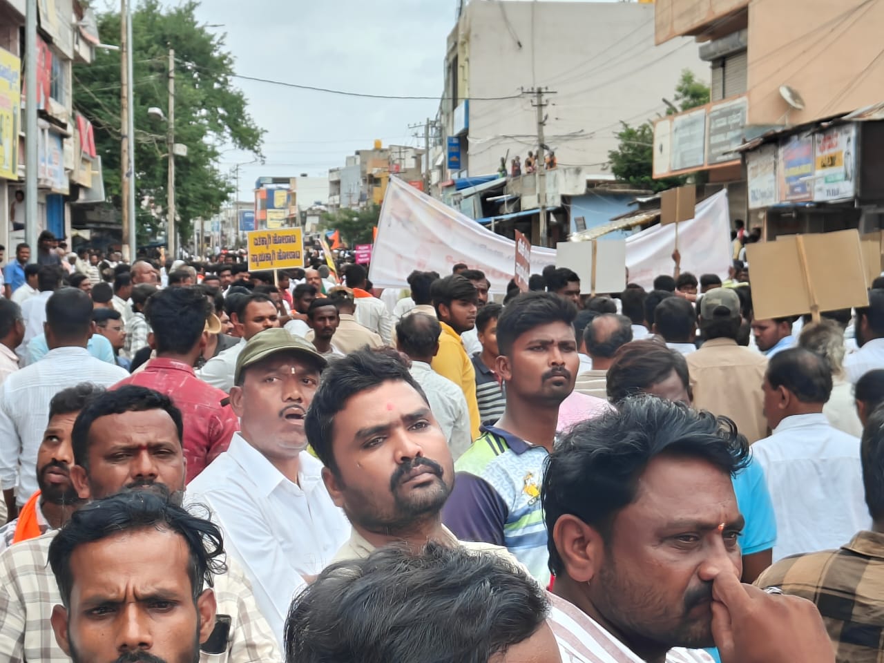 ಕೊಪ್ಪಳದಲ್ಲಿ ಪ್ರತಿಭಟನೆ