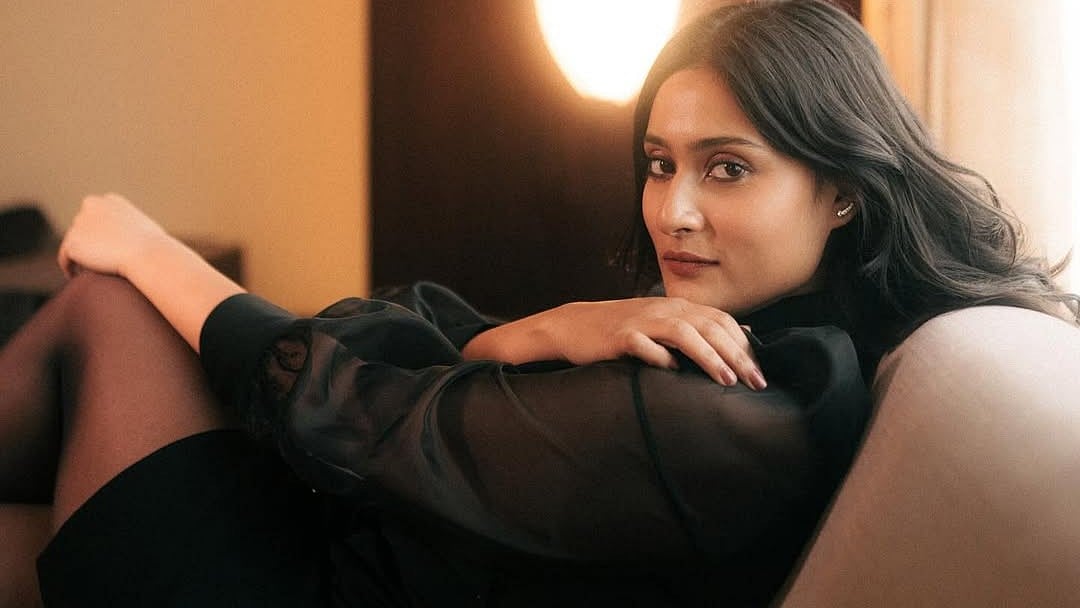 PHOTOS: ವಿಭಿನ್ನ ಲುಕ್‌ನಲ್ಲಿ ಲವ್‌ ಮಾಕ್ಟೇಲ್‌ ಸಿನಿಮಾದ ನಟಿ ಅಮೃತಾ ಅಯ್ಯಂಗಾರ್