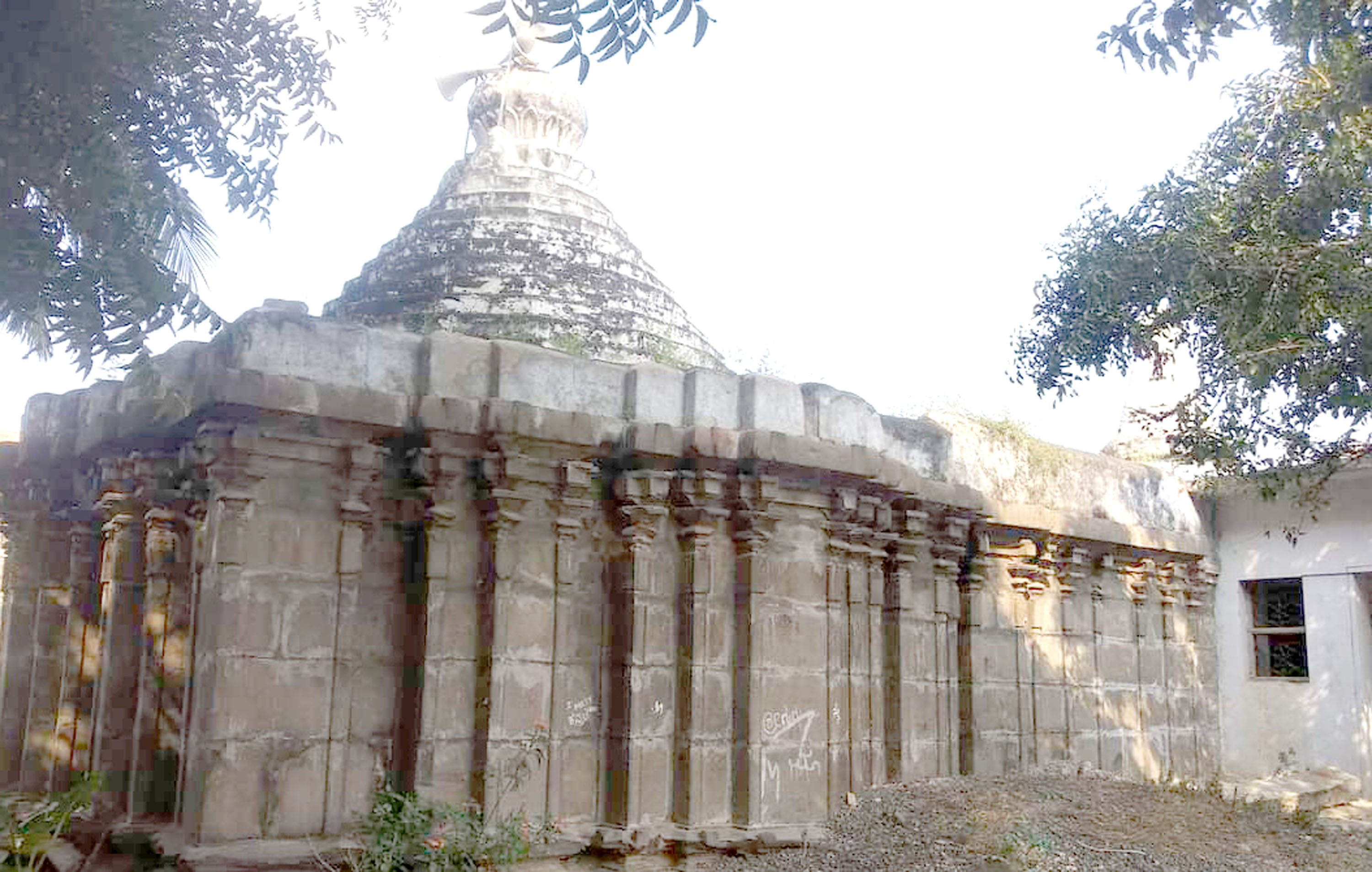 ಇತಿಹಾಸ ಪ್ರಸಿದ್ಧ ರೇವಣಸಿದ್ಧೇಶ್ವರ ದೇವಸ್ಥಾನ