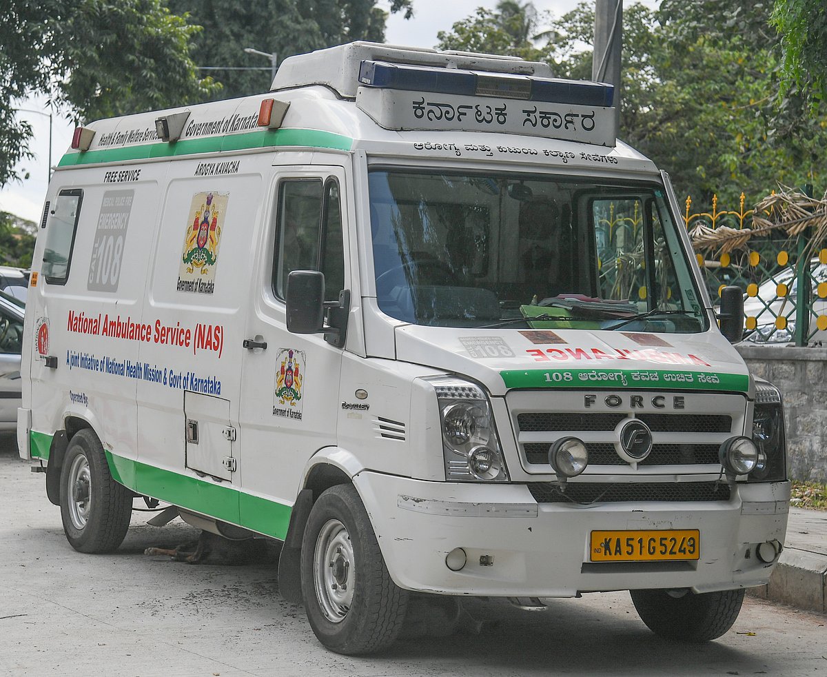 Arogya Kavacha 108 | ಆಂಬುಲೆನ್ಸ್ ನಿರ್ವಹಣೆ: ಉಪಕರಣ ಖರೀದಿಗೆ ಅನುಮೋದನೆ