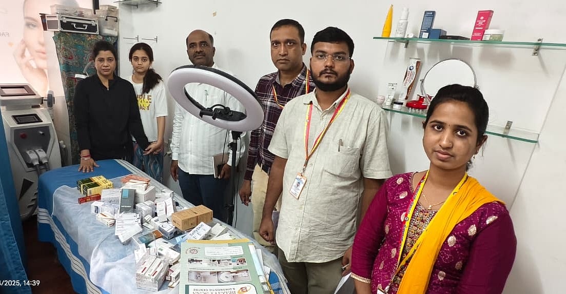 ಬೆಳಗಾವಿ | ಸೌಂದರ್ಯ ವರ್ಧನೆ ಹೆಸರಲ್ಲಿ ವಂಚನೆ: 10 ಬ್ಯೂಟಿ ಪಾರ್ಲರ್‌ ಜಪ್ತಿ