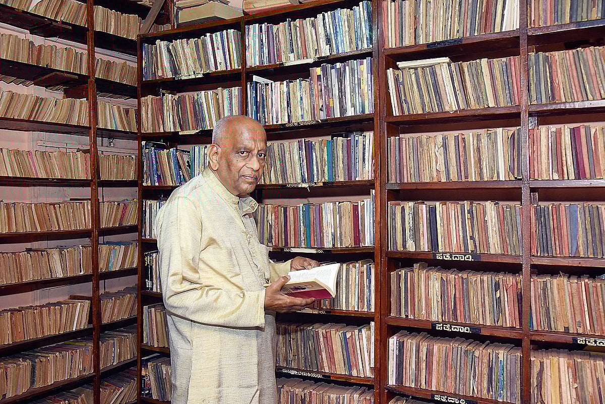 ಓದುಗರ ಸಾಗರದಲ್ಲಿ ರವೀಂದ್ರ ಪುಸ್ತಕಾಲಯ
