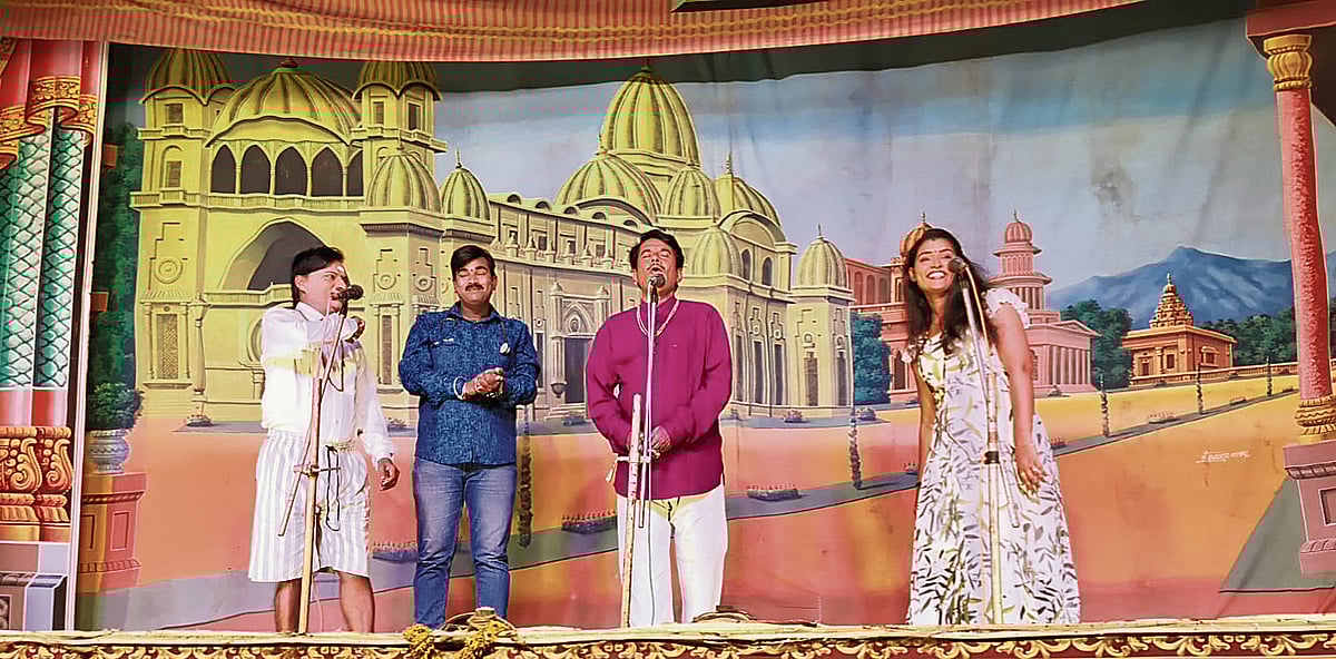 ರಂಗನಾಯಕಿಯರ ಹಾಡುಪಾಡು