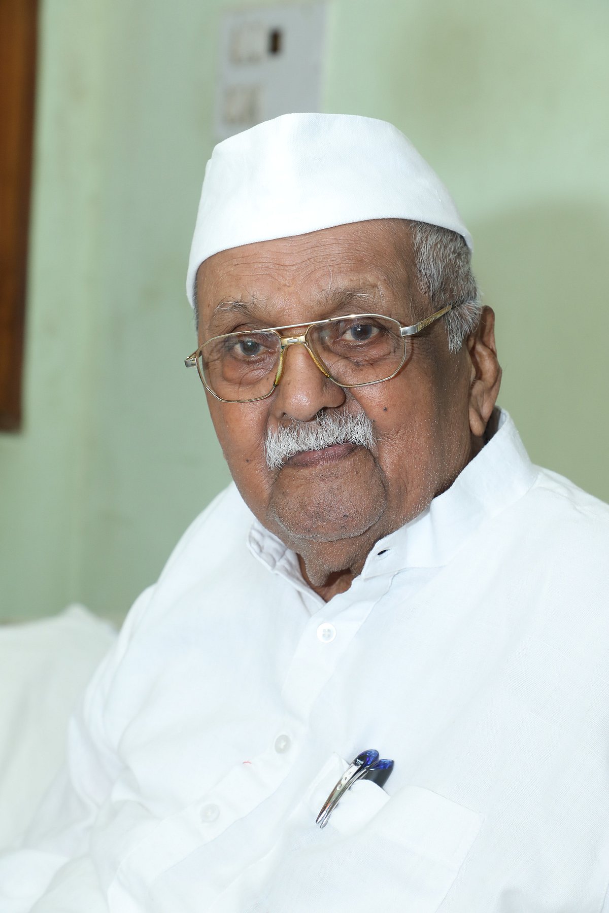 ಪತ್ರಕರ್ತ ಕಲ್ಲೆ ಶಿವೋತ್ತಮರಾವ್‌ಗೆ ಅರಸು ಪ್ರಶಸ್ತಿ