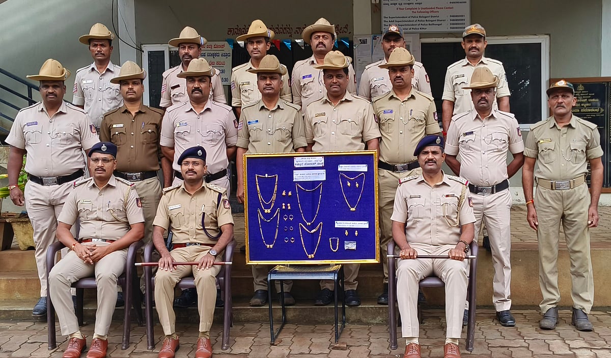 ಚನ್ನಮ್ಮನ ಕಿತ್ತೂರು | ಮನೆಗಳ್ಳನ ಬಂಧನ: ಚಿನ್ನಾಭರಣ ವಶ