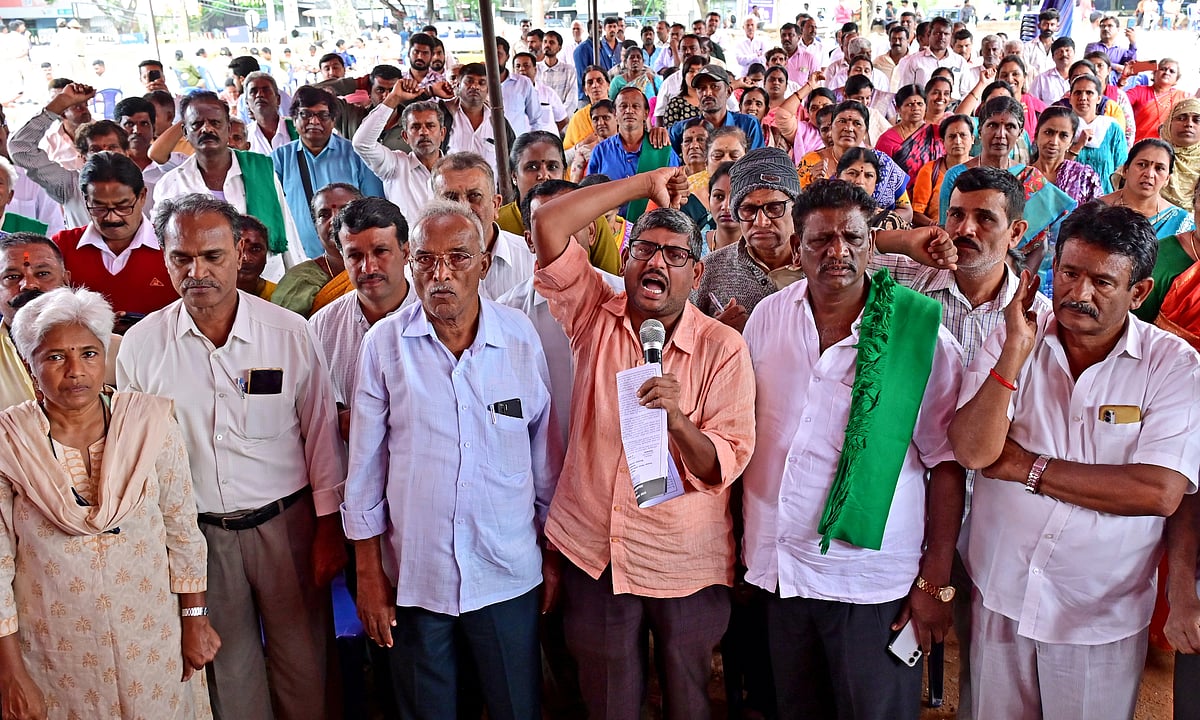 ನೈಸ್ ಕಂಪನಿ ಹಗರಣದ ತನಿಖೆ ನಡೆಸಿ: ರೈತ ಸಂಘ, ಭೂ ಸಂತ್ರಸ್ತ ಸಮಿತಿ ಆಗ್ರಹ