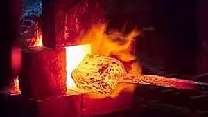 ಹಾಸಿಗೆ ಒದ್ದೆ ಮಾಡಿದ ಗುರುಕುಲದ ಮಕ್ಕಳಿಗೆ ಕಾದ ಸರಳಿನಿಂದ ಬರೆ: ಪ್ರಕರಣ ದಾಖಲು