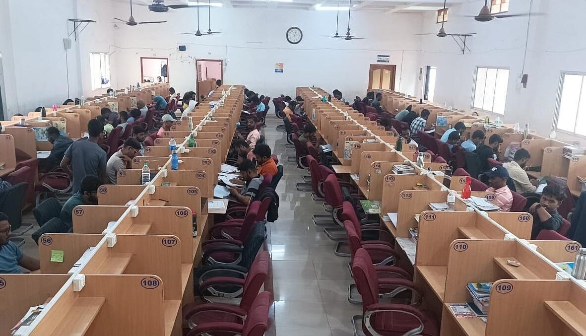 ಧಾರವಾಡ | ಆಗದ ಸರ್ಕಾರಿ ನೇಮಕಾತಿ; ತರಬೇತಿಗೂ ಹಿನ್ನಡೆ