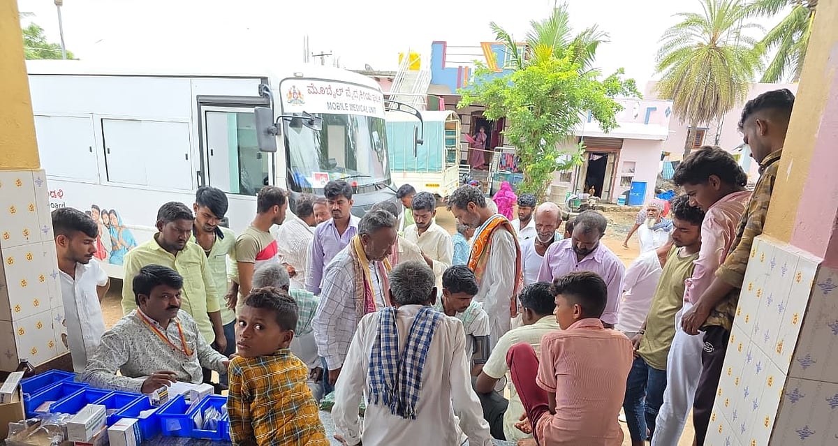 ಲಿಂಗಸುಗೂರು: ಪ್ರವಾಹ ಇಳಿಯುವವರೆಗೂ ಸಂಚಾರಿ ಆರೋಗ್ಯ ಸೇವೆ : ಡಾ.ಅಮರೇಶ ಪಾಟೀಲ 