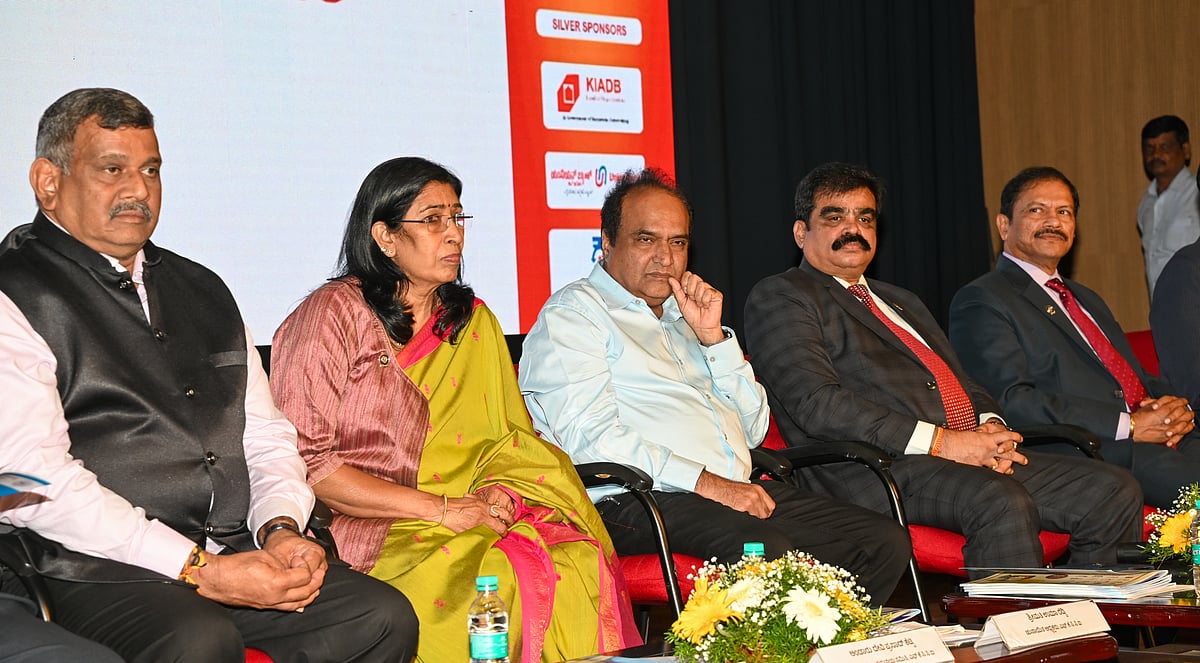 ಇ–ಖಾತಾ ತಿದ್ದುಪಡಿ ಸರಳಗೊಳಿಸಿ: ಎಫ್‌ಕೆಸಿಸಿಐ ಪದಾಧಿಕಾರಿಗಳ ಒತ್ತಾಯ