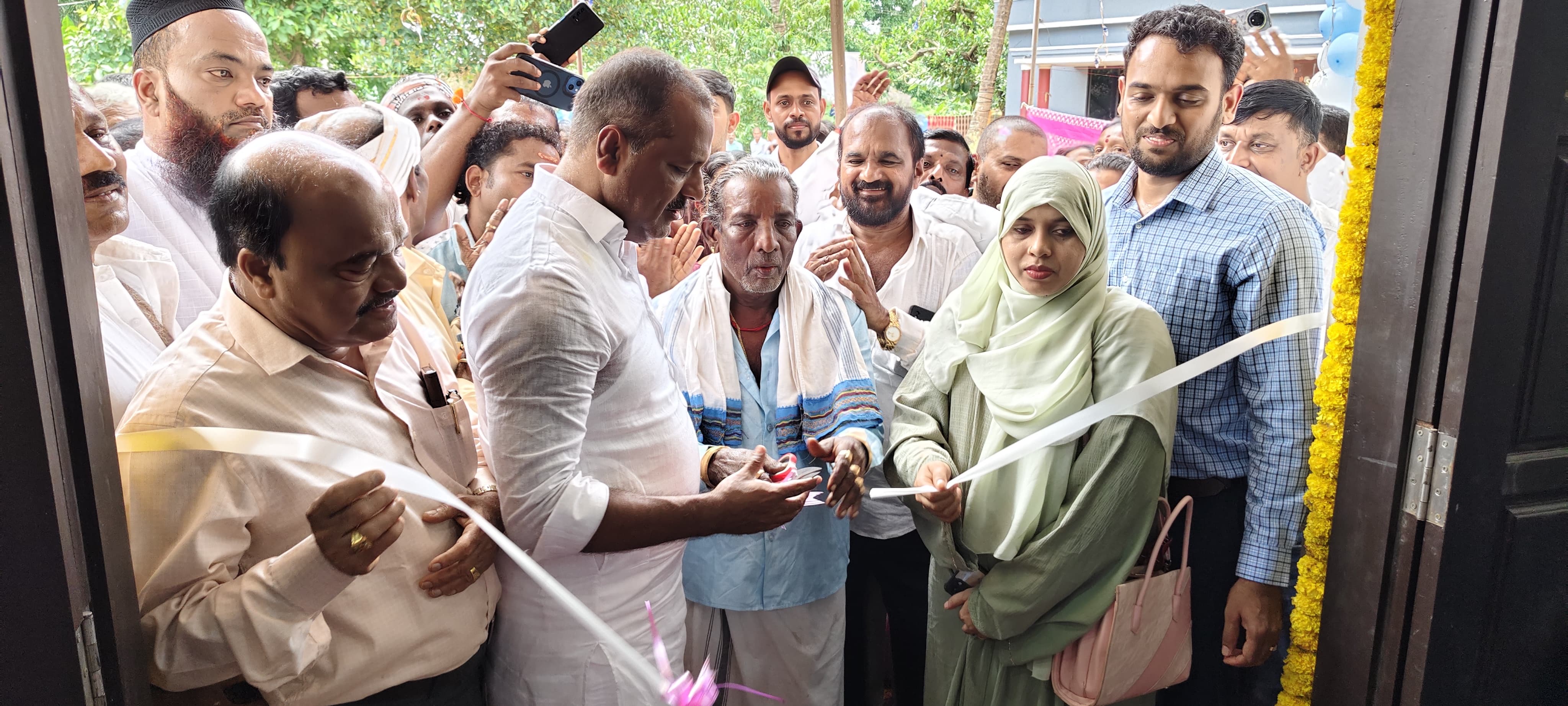 ಸಮುದಾಯ ಭವನವನ್ನು ಸ್ಪೀಕರ್ ಯು.ಟಿ.ಖಾದರ್ ಉದ್ಘಾಟಿಸಿದರು