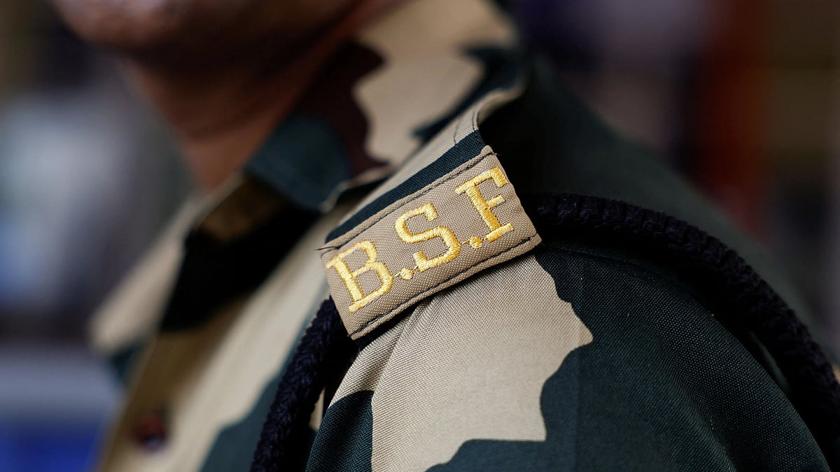 ಗುಜರಾತ್‌: 15 ಪಾಕ್‌ ಮೀನುಗಾರರನ್ನು ಸೆರೆಹಿಡಿದ ಬಿಎಸ್‌ಎಫ್‌