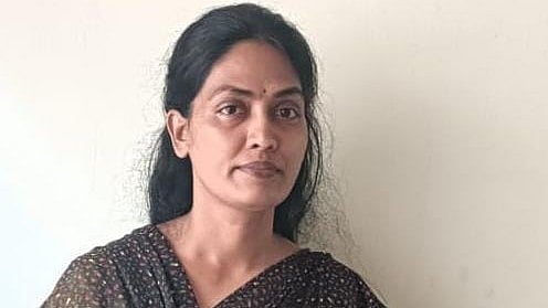 ಶಿವಮೊಗ್ಗ: ಮರಣದಂಡನೆಗೆ ಒಳಗಾದ ಶಿಕ್ಷಕಿ ಲಕ್ಷ್ಮಿ ರಂಗಚಟುವಟಿಕೆಗಳಲ್ಲಿ ಸಕ್ರಿಯ