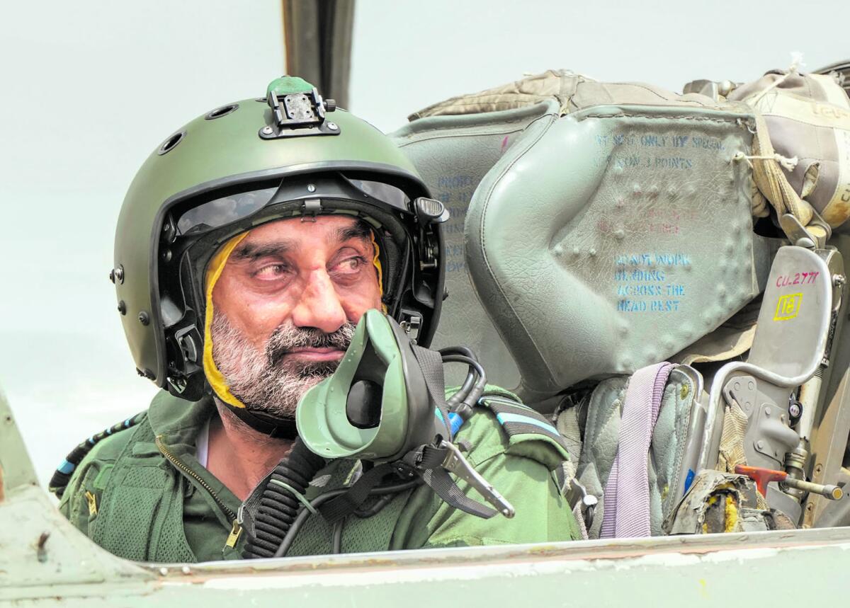 ರಾಜಸ್ಥಾನದ ಬಿಕಾನೇರ್‌ನ ನಾಲ್ ವಾಯುನೆಲೆಯಲ್ಲಿ ವಾಯುಪಡೆ ಮುಖ್ಯಸ್ಥ ಏರ್ ಚೀಫ್ ಮಾರ್ಷಲ್ ಅಮರ್ ಪ್ರೀತಿ ಸಿಂಗ್ ಅವರು ಆಗಸ್ಟ್ 19ರಂದು ಮಿಗ್-21 ವಿಮಾನವನ್ನು ಕೊನೆಯ ಬಾರಿಗೆ ಹಾರಿಸಿದ್ದರು -    –ಪಿಟಿಐ ಚಿತ್ರ