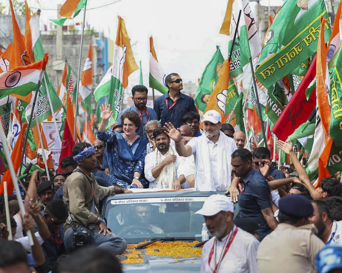 ಮತದಾರರ ಅಧಿಕಾರ ಯಾತ್ರೆ: ರಾಹುಲ್ ಜೊತೆ ಸೇರಿಕೊಂಡ ಪ್ರಿಯಾಂಕಾ ಗಾಂಧಿ