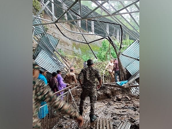 ಜಮ್ಮು:ವೈಷ್ಣೋದೇವಿಗೆ ಸಾಗುವ ಮಾರ್ಗದಲ್ಲಿ ಭೂಕುಸಿತ; ಸಾವಿನ ಸಂಖ್ಯೆ 32ಕ್ಕೆ ಏರಿಕೆ