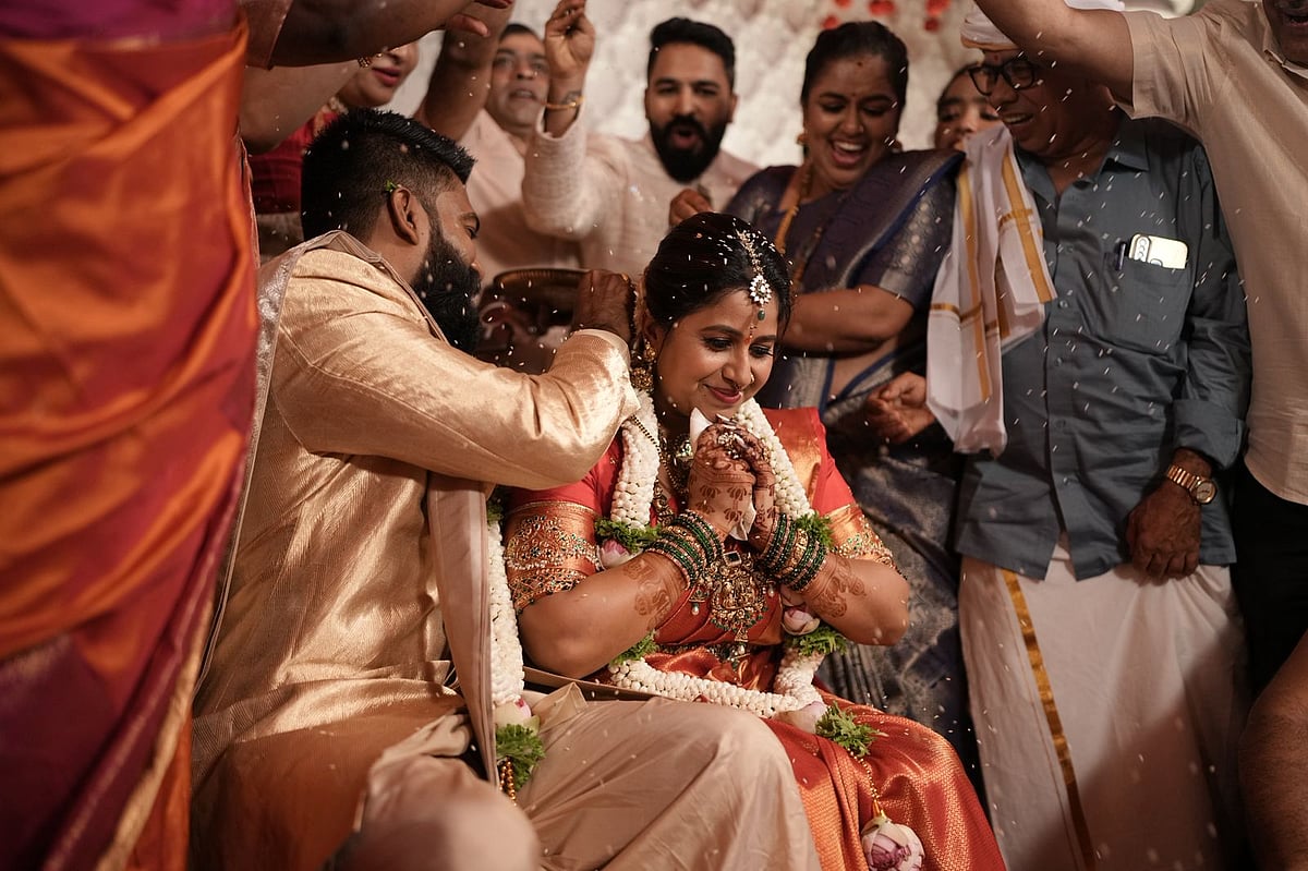 PHOTOS | ಗೆಳೆಯ ರೋಷನ್ ಅವರೊಂದಿಗೆ ಸಪ್ತಪದಿ ತುಳಿದ ನಿರೂಪಕಿ ಅನುಶ್ರೀ