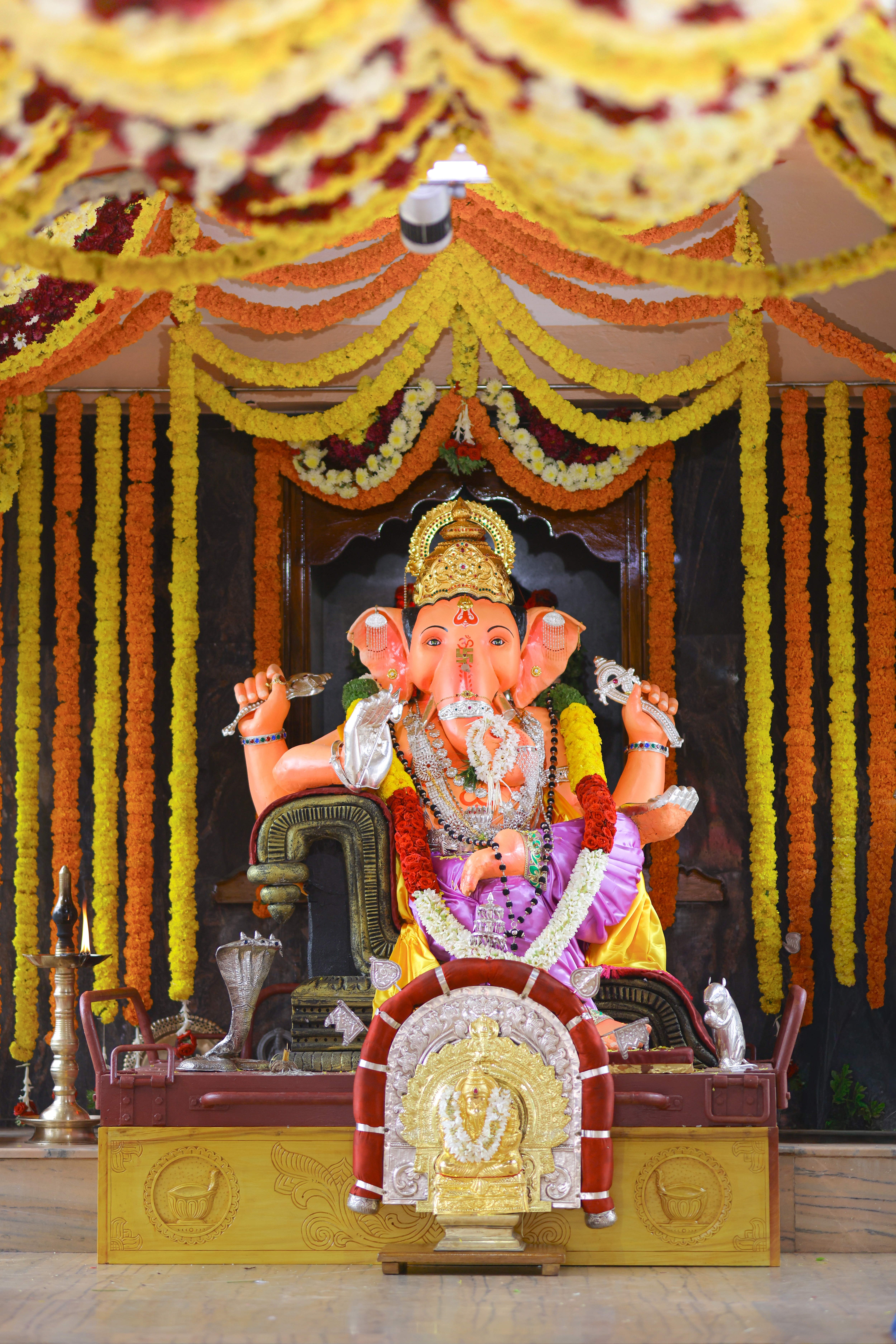 ಉಡುಪಿಯ ಅಲೆವೂರು ಗುಡ್ಡೆಅಂಗಡಿ ಸಾರ್ವಜನಿಕ ಗಣೇಶೋತ್ಸವ ಸಮಿತಿ ಪ್ರತಿಷ್ಠಾಪಿಸಿರುವ ಗಣಪತಿ ಮೂರ್ತಿ