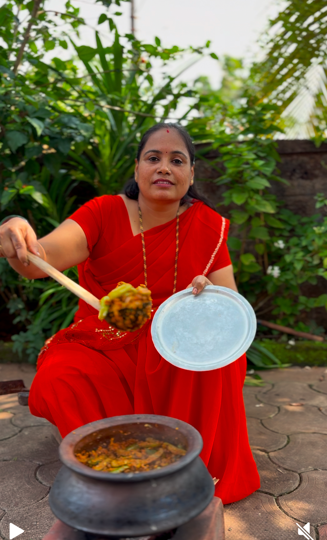 ಅಡುಗೆ ರೆಸಿಪಿಯೊಂದಿಗೆ ರಶ್ಮಿ