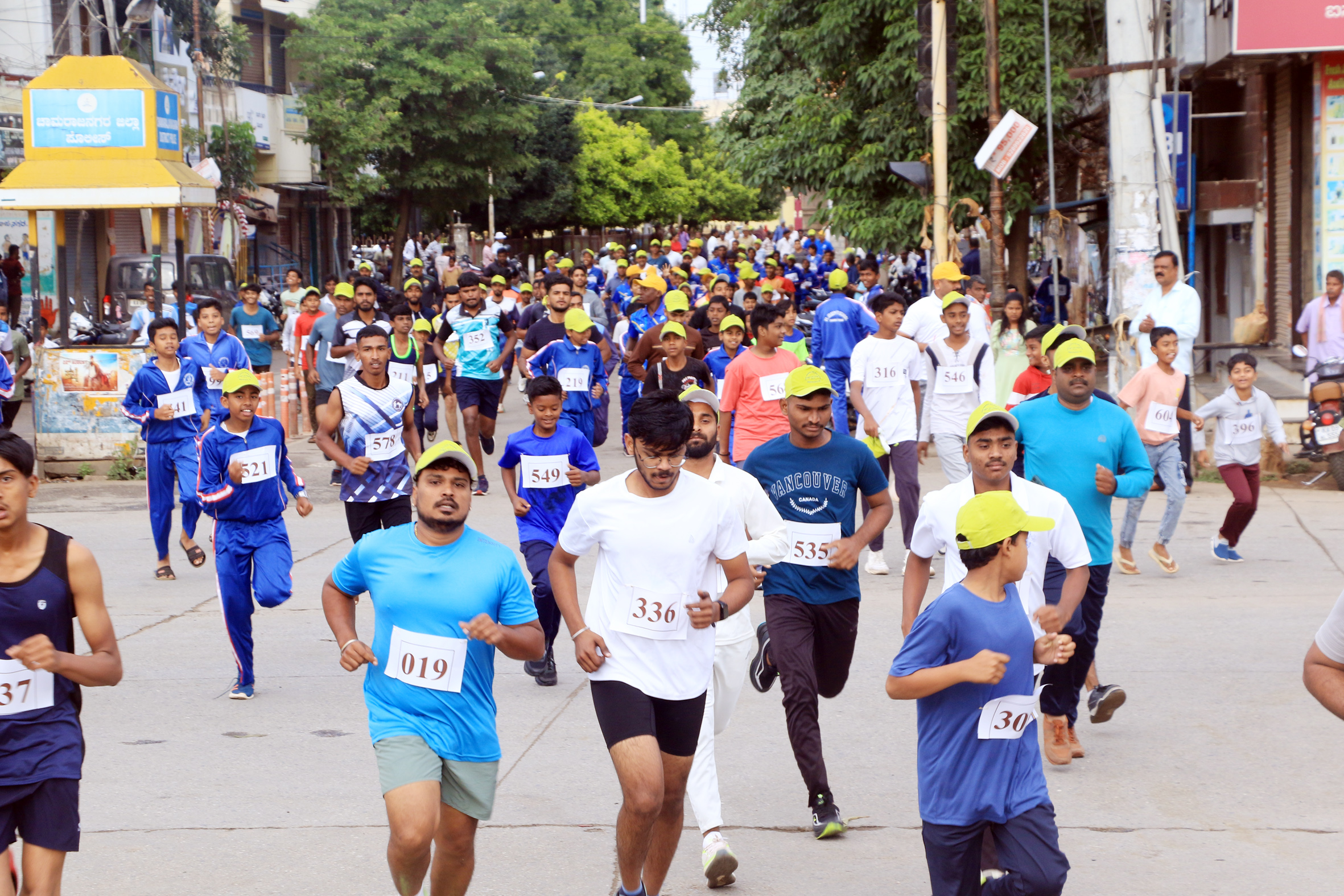 5 ಕಿಮೀ ಮ್ಯಾರಥಾನ್‌ನಲ್ಲಿ ಭಾಗವಹಿಸಿದ್ದ ಸ್ಪರ್ಧಿಗಳು 