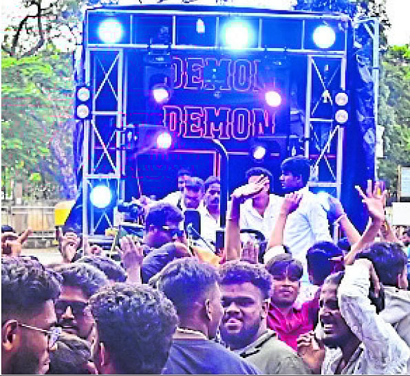 ಅಪಾಯಕ್ಕೆ ಆಹ್ವಾನ ನೀಡುವ ಅತಿಯಾದ ಶಬ್ಧ