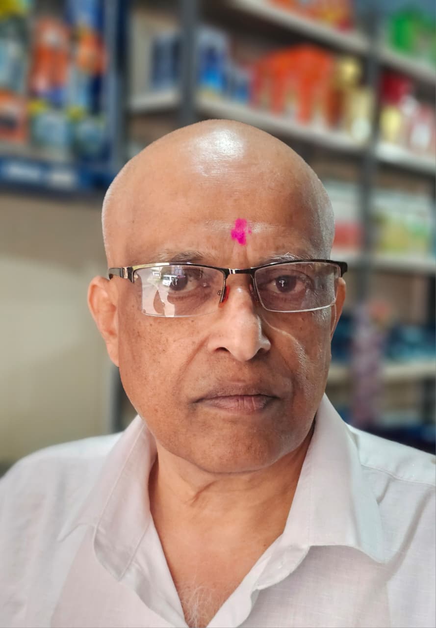 ಕಿರಣ ಸಾಯನಾಕ್‌