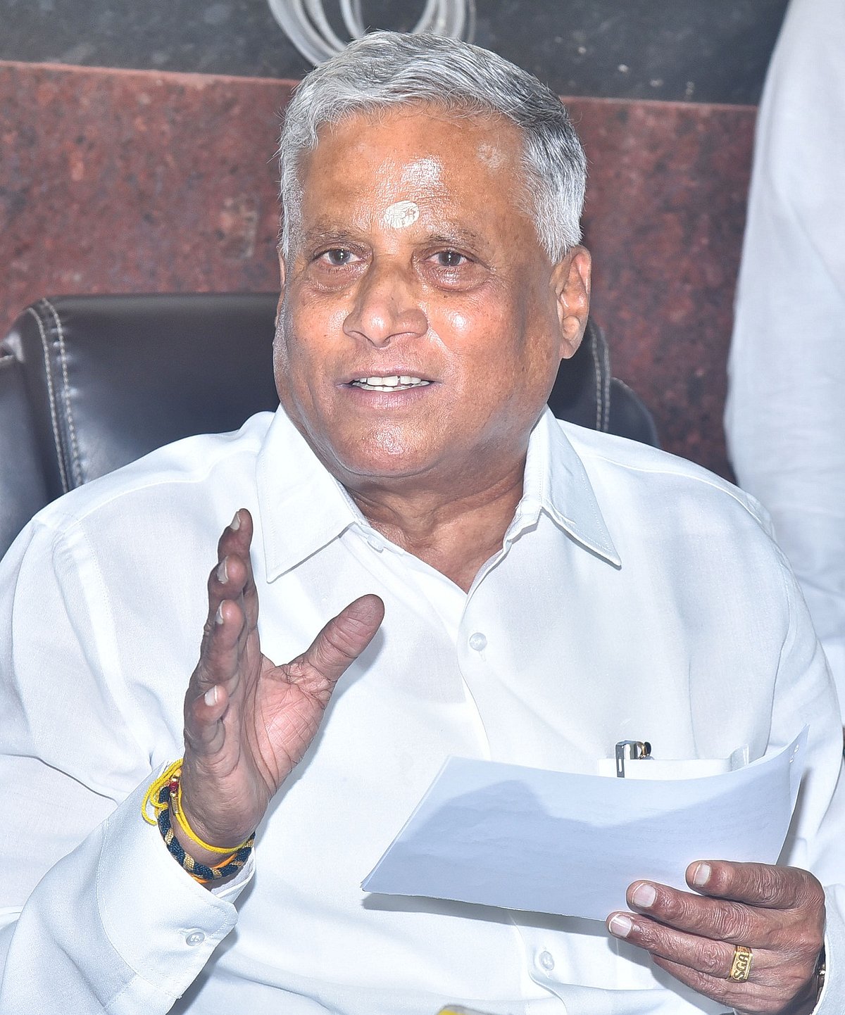 ತೆಂಗು | ಉತ್ಕೃಷ್ಟತಾ ಕೇಂದ್ರ ಆರಂಭಕ್ಕೆ ಪರಿಶೀಲನೆ: ಸಚಿವ ವಿ.ಸೋಮಣ್ಣ 