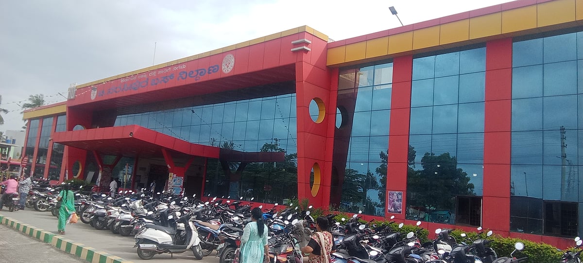 ತಿ.ನರಸೀಪುರ | ನನೆಗುದಿಗೆ ಸರ್ಕಾರಿ ಬಸ್ ಡಿಪೊ ನಿರ್ಮಾಣ 