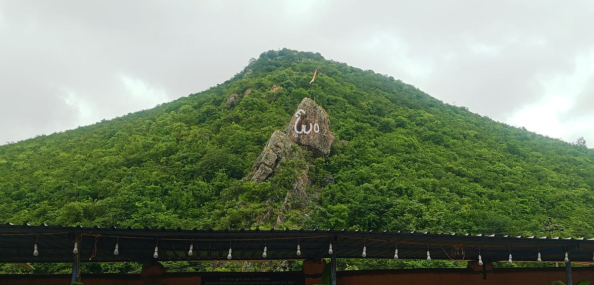 ರಟ್ಟೀಹಳ್ಳಿ: ದಕ್ಷಿಣ ಕಾಶಿಯೆಂದೇ ಪ್ರಸಿದ್ಧಿ ಪಡೆದ ಕಣವಿಸಿದ್ಗೇರಿ