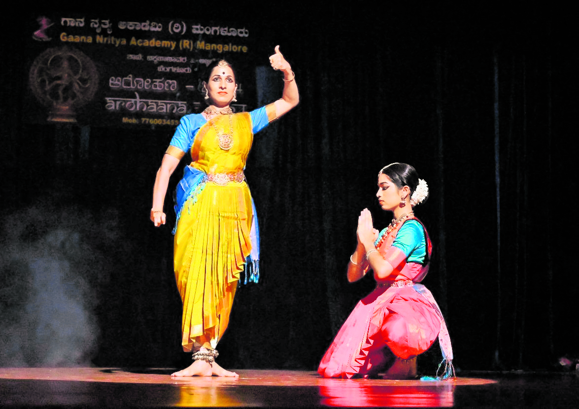ವಿದ್ಯಾಶ್ರೀ ಮತ್ತು ಪೂರ್ವಿ