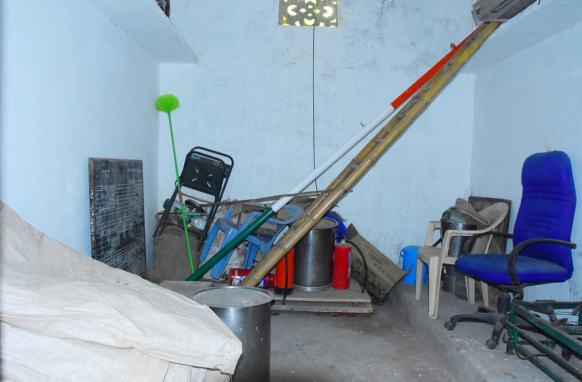 ಚಿತ್ರದುರ್ಗ | ಶಿಕ್ಷಕರಿಗೆ ಬಿಸಿತುಪ್ಪವಾದ ಮಧ್ಯಾಹ್ನದ ಬಿಸಿಯೂಟ 