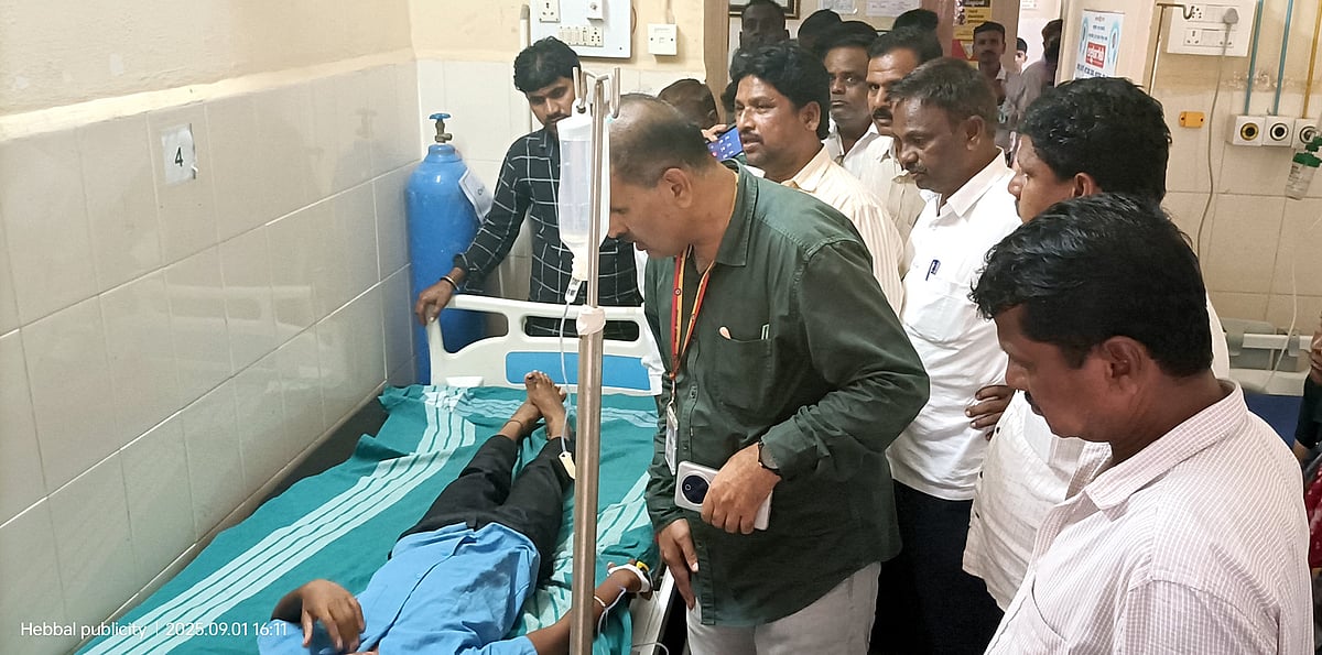 ಮುದ್ದೇಬಿಹಾಳ: ಕಬ್ಬಿಣಾಂಶದ 10ಕ್ಕೂ ಹೆಚ್ಚು ಮಾತ್ರೆ ನುಂಗಿದ ವಿದ್ಯಾರ್ಥಿ ಅಸ್ವಸ್ಥ