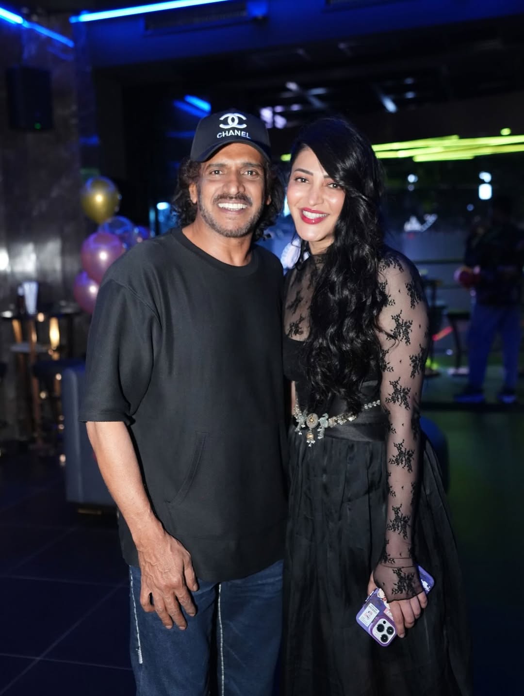  ನಟ ಉಪೇಂದ್ರ ಜತೆಗಿನ ಚಿತ್ರ ಹಂಚಿಕೊಂಡ ಶ್ರುತಿ ಹಾಸನ್