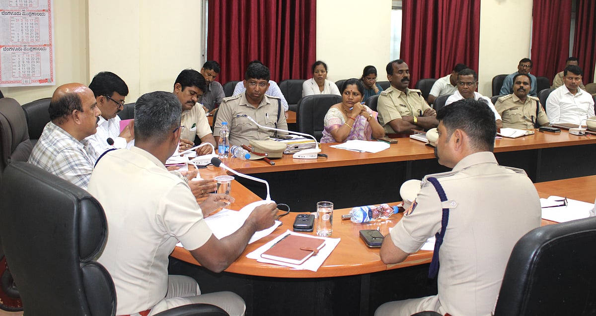 ಚಿತ್ರದುರ್ಗ: ಗಣೇಶ ಶೋಭಾಯಾತ್ರೆ; ತುರ್ತು ಸ್ಪಂದನಾ ತಂಡ ನಿಯೋಜನೆ