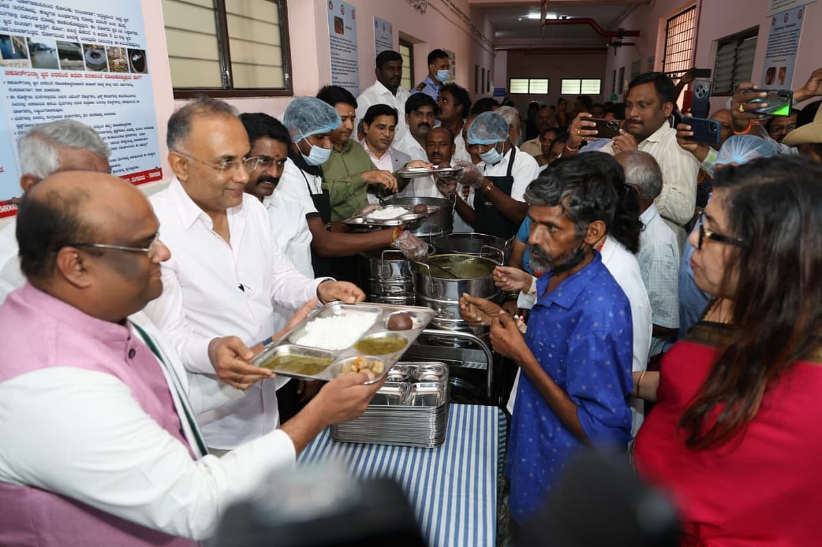 ಬೆಂಗಳೂರು | ಸರ್ಕಾರಿ ಆಸ್ಪತ್ರೆಗಳಲ್ಲಿ ರೋಗಿಗಳಿಗೆ ಪೌಷ್ಟಿಕ ಆಹಾರ