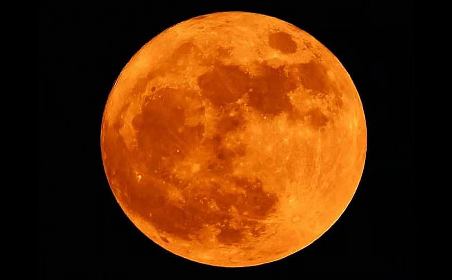 Lunar Eclipse: ಈ ವಾರದ ಚಂದ್ರಗ್ರಹಣ ಅಪಾಯ ತರುವ ರಕ್ತ ಚಂದ್ರಗ್ರಹಣವೇ?