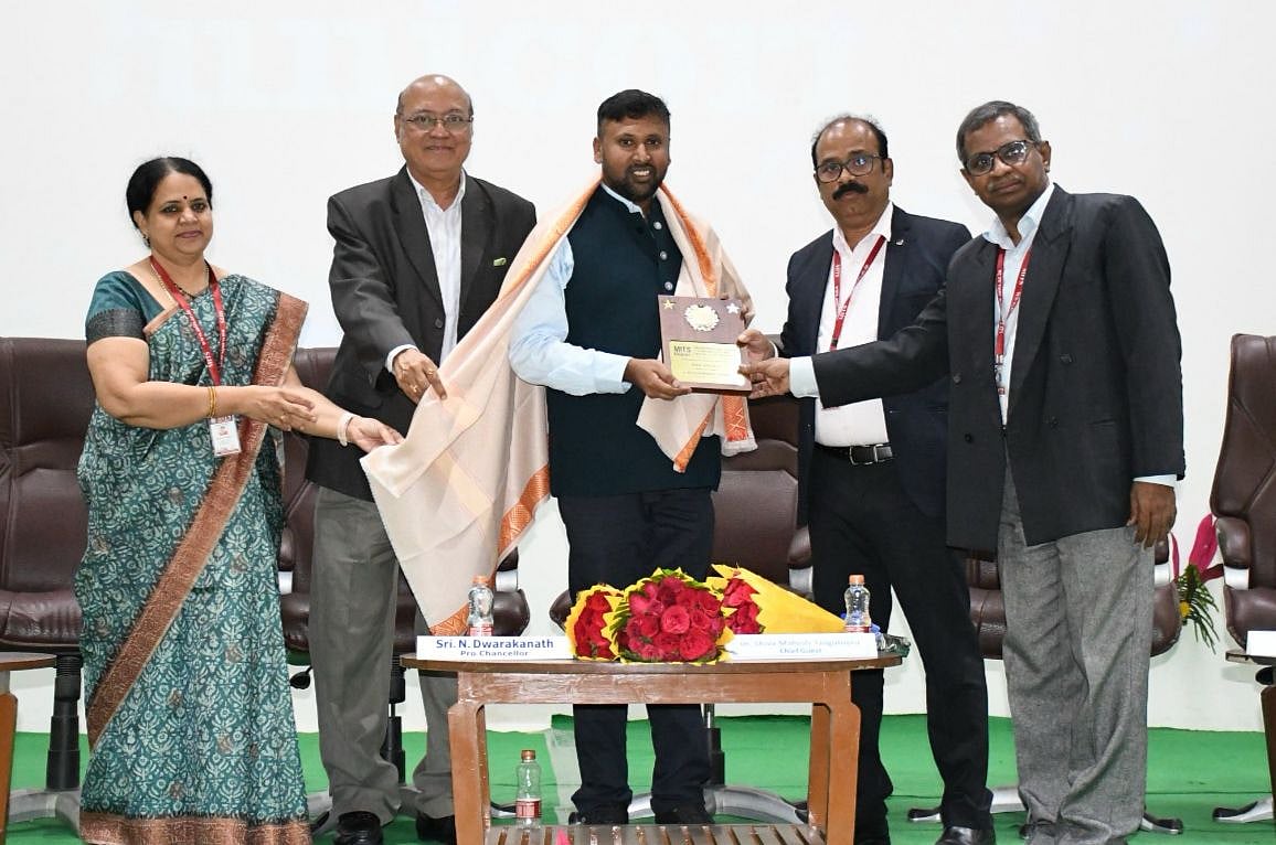 ಹೊಸ ಆವಿಷ್ಕಾರಗಳಿಗೆ ಅಡಿಪಾಯ ಹಾಕಿ: ಶಿವ ಮಹೇಶ್ ತಂಗುತುರು