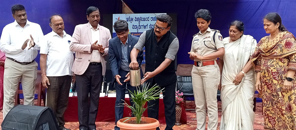 ಭಾರತವು ವಿಶ್ವದ ಇತರ ರಾಷ್ಟ್ರಗಳಿಗೆ ಮಾದರಿ; ಇಸ್ರೋ ವಿಜ್ಞಾನಿ ಮಲ್ಲಿಕಾರ್ಜುನ 