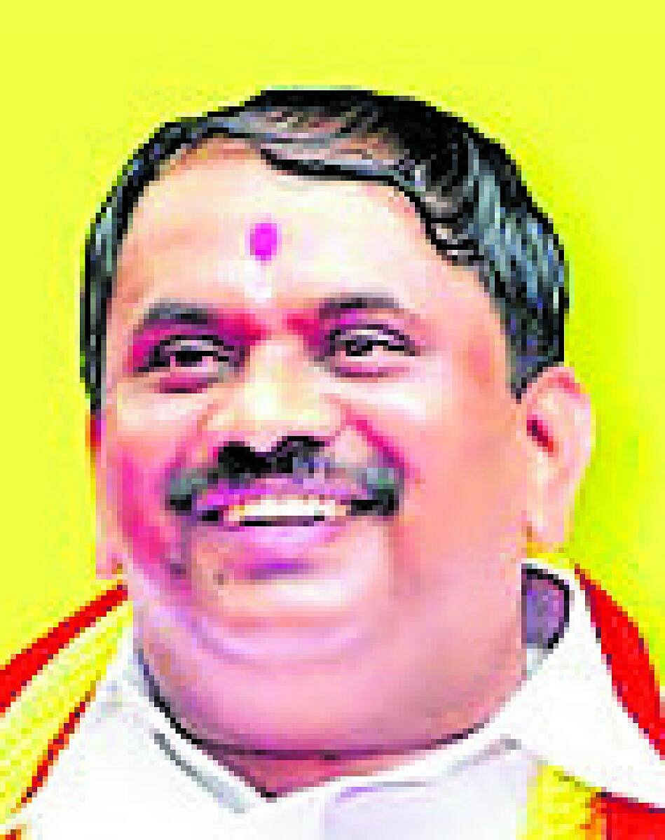 ಸಂಪ್ರದಾಯದಂತೆ ದಸರಾ ಉದ್ಘಾಟನೆ ಆಗಲಿ: ನಾರಾಯಣ ಗೌಡ