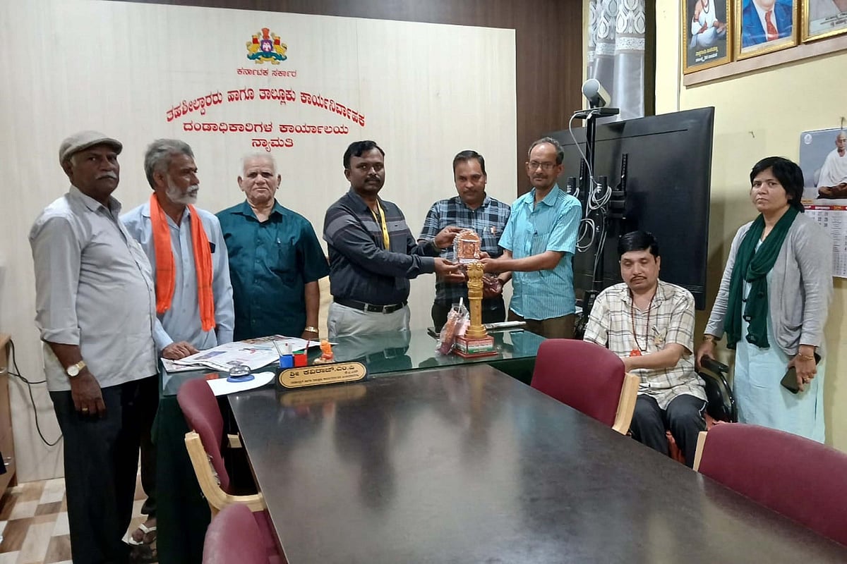 ಪತ್ರಿಕಾ ವಿತರಕರ ಪಾತ್ರ ಮಹತ್ವದ್ದು: ತಹಶೀಲ್ದಾರ್ 