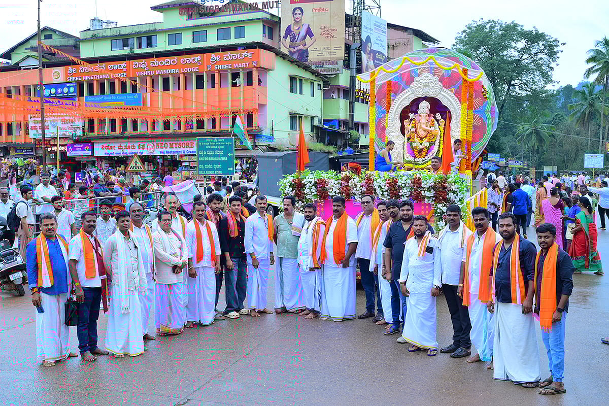 ಸುಬ್ರಹ್ಮಣ್ಯ | ಗಣೇಶೋತ್ಸವ ಸಂಪನ್ನ; ಆಕರ್ಷಕ ಶೋಭಾಯಾತ್ರೆ
