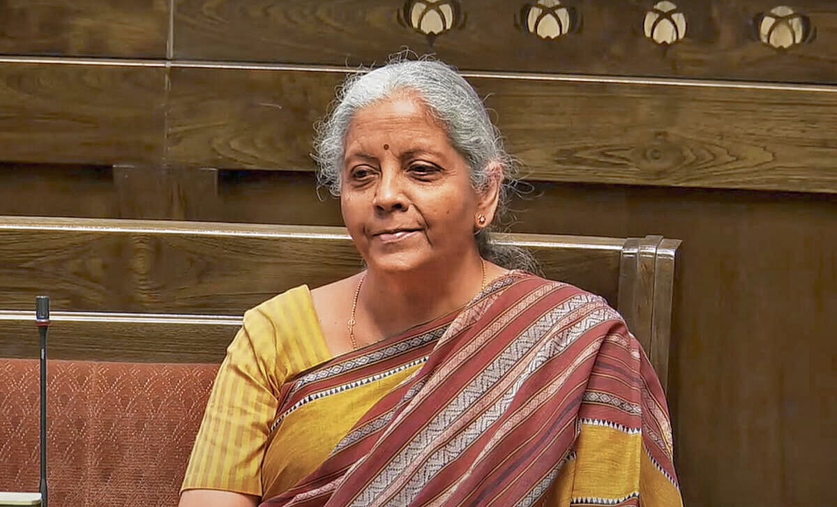  ಅಮೆರಿಕ ಸುಂಕ ಹೇರಿಕೆ | ರಫ್ತುದಾರರಿಗೆ 
ಪ್ಯಾಕೇಜ್‌ ನೀಡಲು ಚಿಂತನೆ: ನಿರ್ಮಲಾ