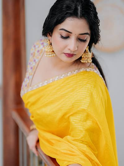ಯೋಗರಾಜ್‌ ಭಟ್‌ ಅವರ ಪಂಚತಂತ್ರದ ಮೂಲಕ ಕನ್ನಡ ಸಿನಿರಂಗಕ್ಕೆ ಸೋನಲ್‌ ಪದಾರ್ಪಣೆ ಮಾಡಿದರು.