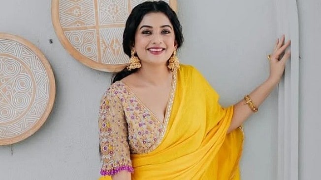 PHOTOS: ಸೀರೆಯಲ್ಲಿ ಕಂಗೊಳಿಸಿದ ನಿರ್ದೇಶಕ ತರುಣ್‌ ಸುಧೀರ್ ಪತ್ನಿ ಸೋನಲ್ ಮೊಂತೆರೋ