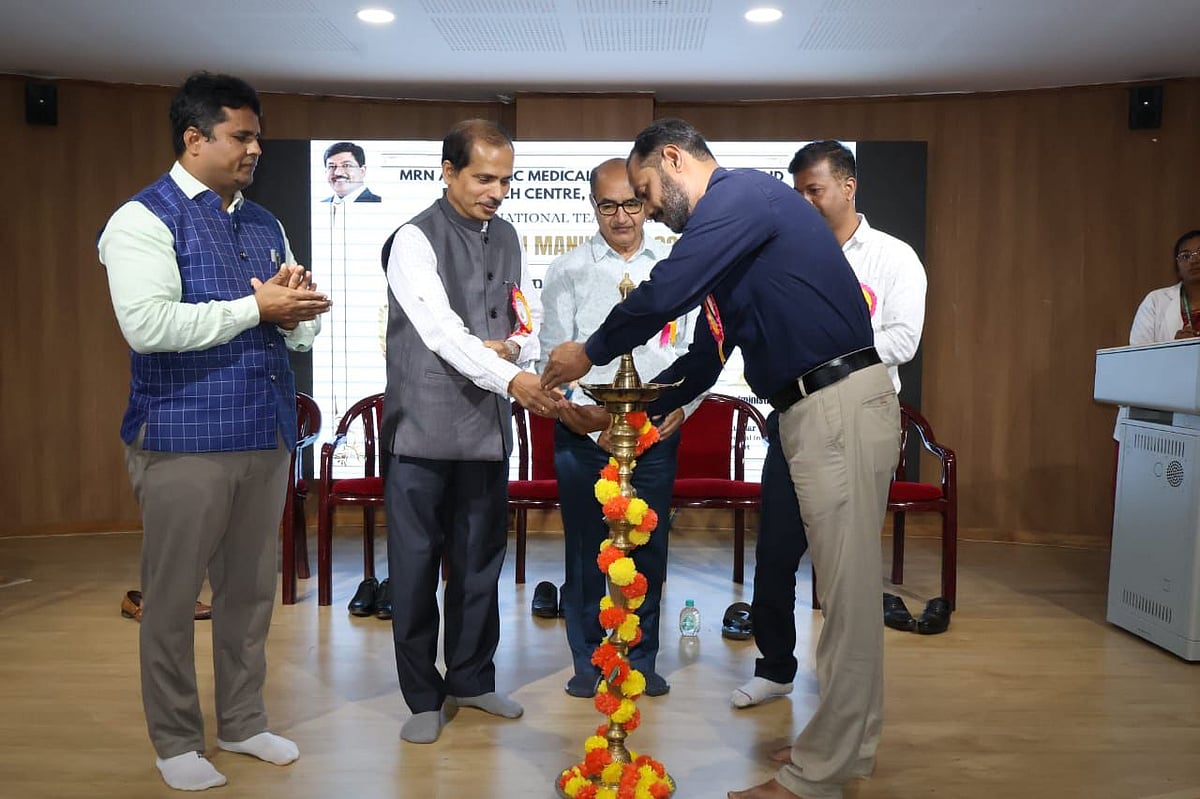 ಶಿಕ್ಷಕರ ದಿನಾಚರಣೆ: ಮುಂದೆ ಗುರಿ, ಹಿಂದೆ ಗುರು ಇರಲಿ