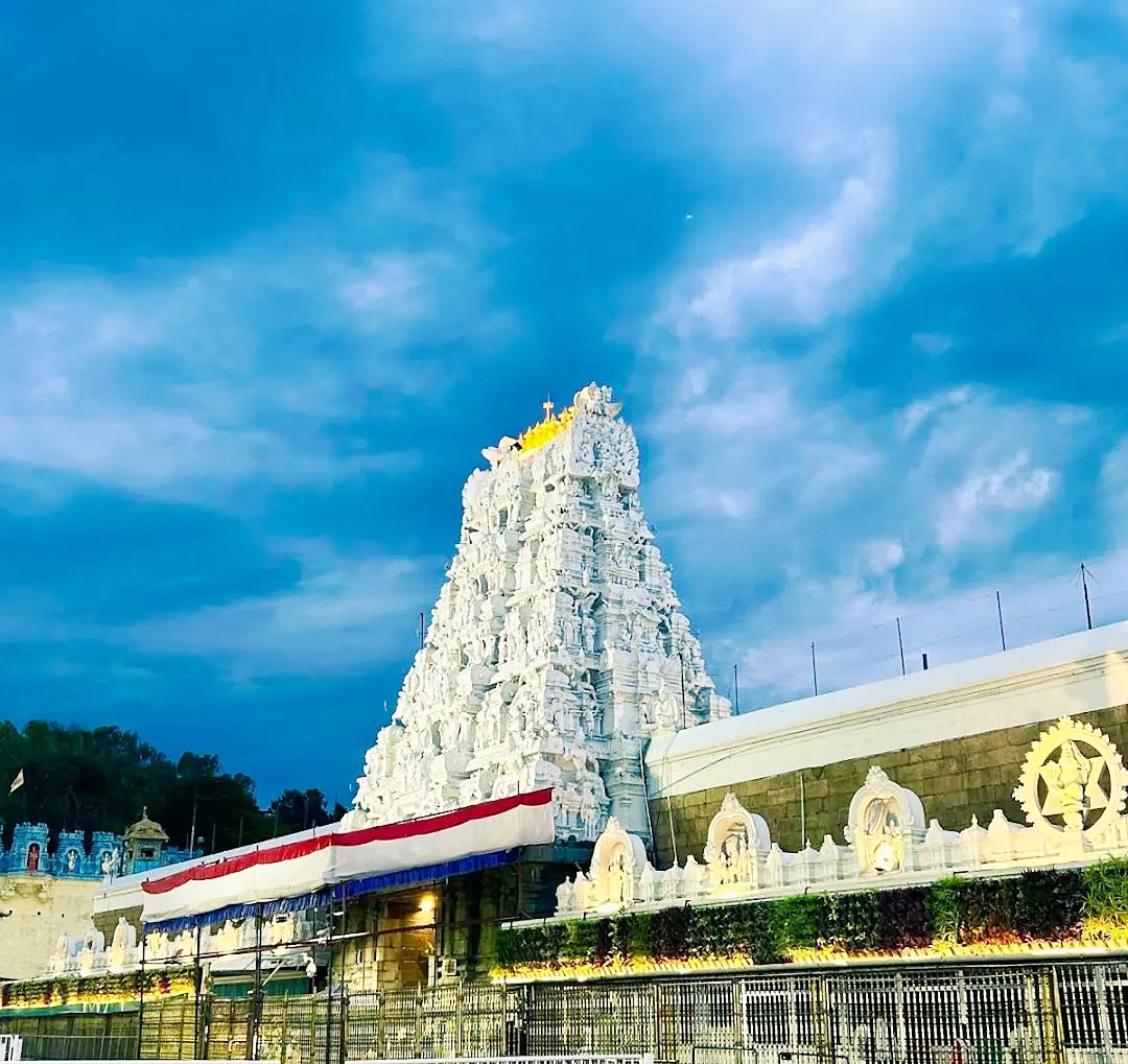 ತಿರುಪತಿಯ ಆರೋಗ್ಯ ಯೋಜನೆಗೆ ₹1 ಕೋಟಿ ರೂಪಾಯಿ ದಾನ ನೀಡಿದ ಬೆಂಗಳೂರಿನ ಭಕ್ತ