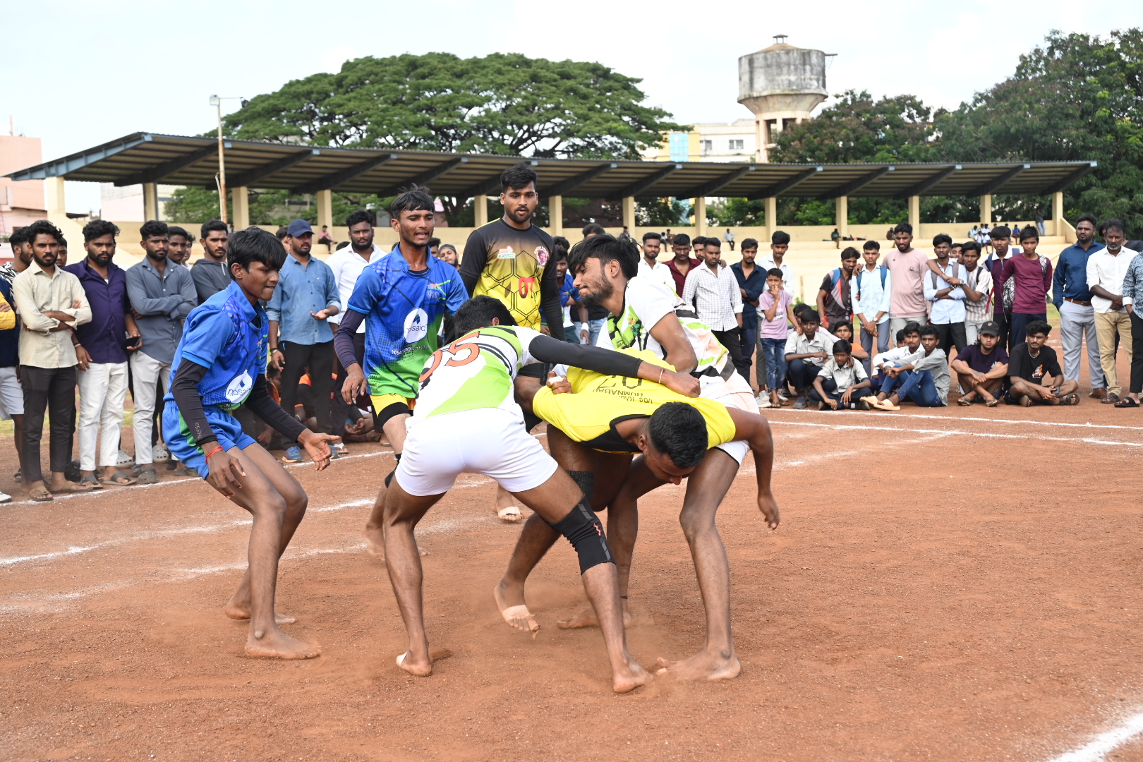 ಪುರುಷರ ವಿಭಾಗದ ಕಬಡ್ಡಿ ಸ್ಪರ್ಧೆ
–ಪ್ರಜಾವಾಣಿ ಚಿತ್ರಗಳು: ಲೋಕೇಶ ವಿ. ಬಿರಾದಾರ