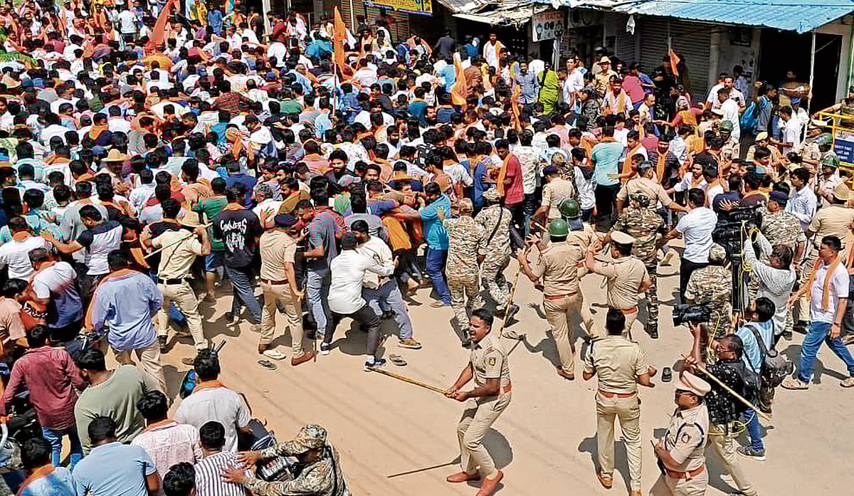 ಮದ್ದೂರು ಗಲಭೆ | 21 ಮಂದಿ ಬಂಧನ, ನಿಷೇಧಾಜ್ಞೆ ಜಾರಿ; ಇಂದು ‘ಬಂದ್‌’ಗೆ ಕರೆ